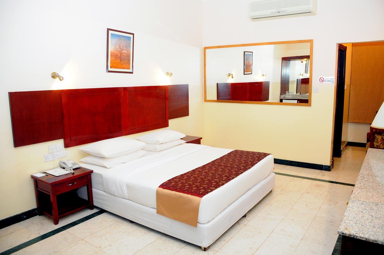 Hotel Summersands Seeb Exterior photo